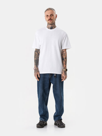 BASIC T-SHIRT