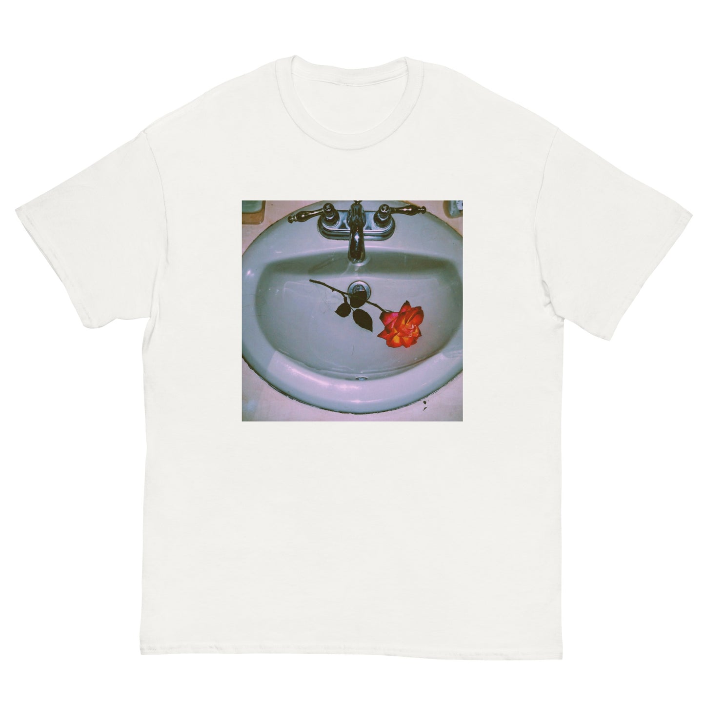 ROSEWATER T-SHIRT