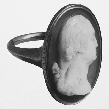 Cameo Ring Hoodie